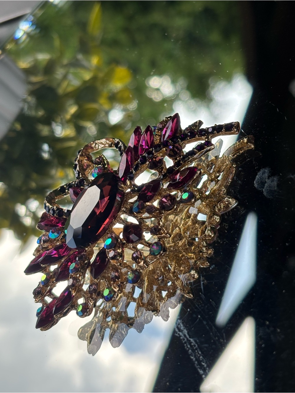 Gold-tone Pink Crystal Floral Brooch - Picture 5 of 7